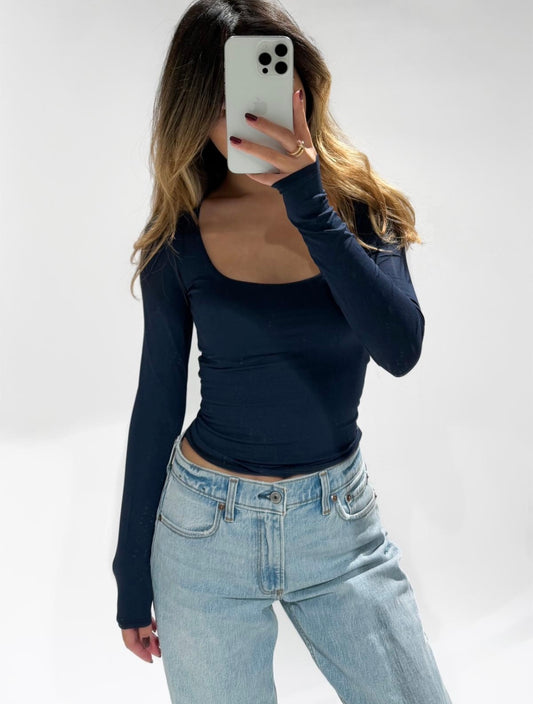 Mila Top Navy