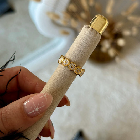 Daisy Ring