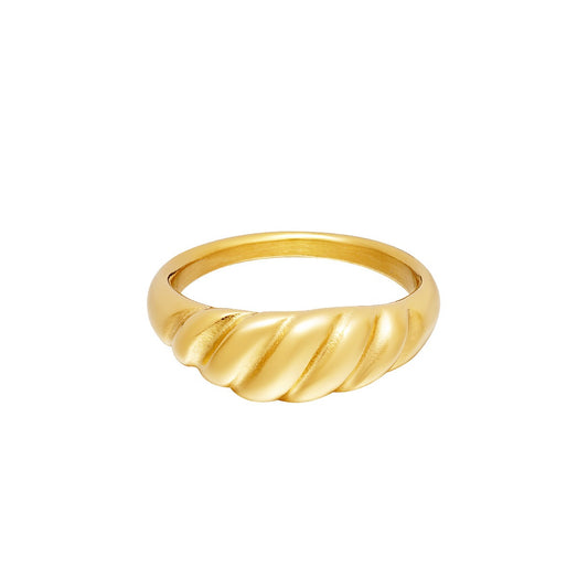 Croissant Ring