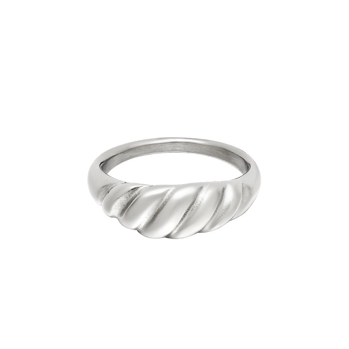 Croissant Ring